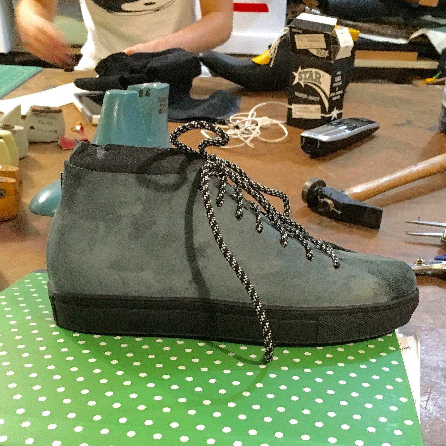 Quick Kicks: 2.5 Day Sneaker Class, image 1